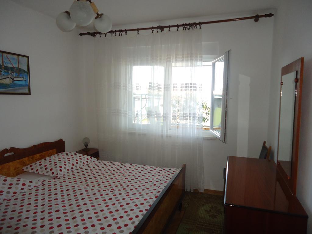 Holiday Home Sisko Трогир Екстериор снимка